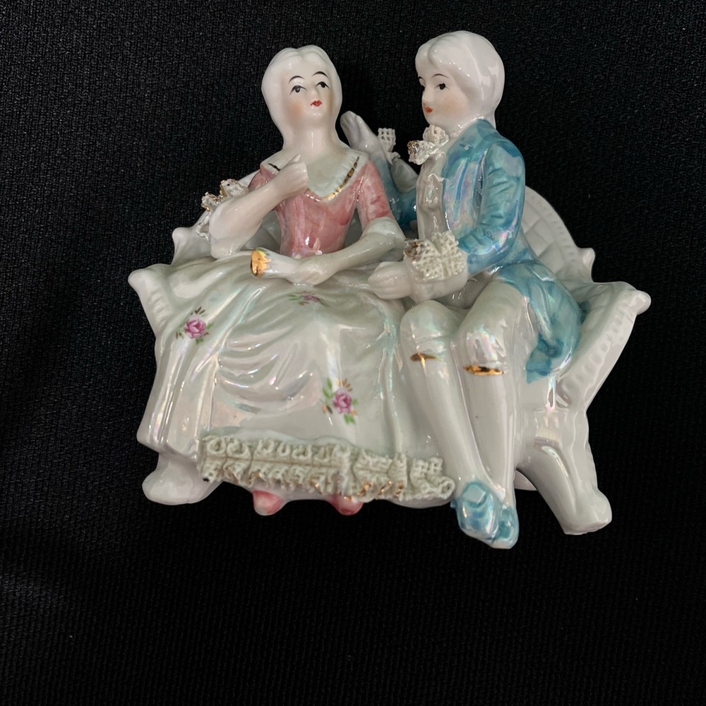 Vtg Japan Made Victorian Styled Couple on Couch Porcelain Lusterware Figurine